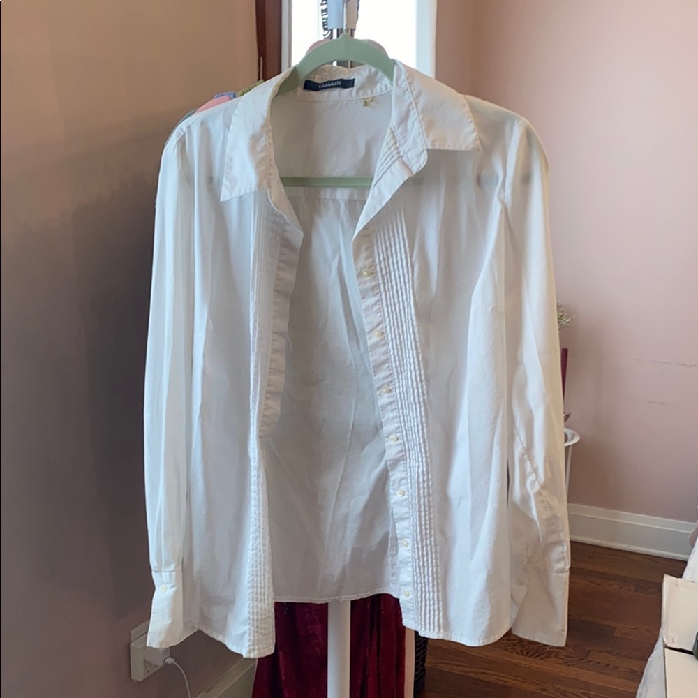 Tahari Elegant Cream Blouse